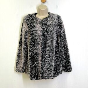 Chelsea & Violet - Black And White Teddy Soft Hook &  Eye Lined Coat Size Small